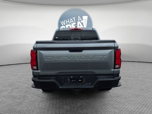Used 2023 Chevrolet Colorado Z71 w/ Z71 Convenience Package 2 AWD/4WD image 5