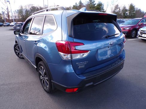 Used 2020 Subaru Forester Limited image 16