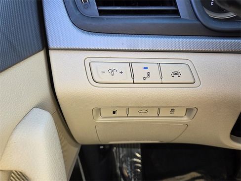 Used 2019 Hyundai Sonata SEL w/ Tech Package 02 image 22