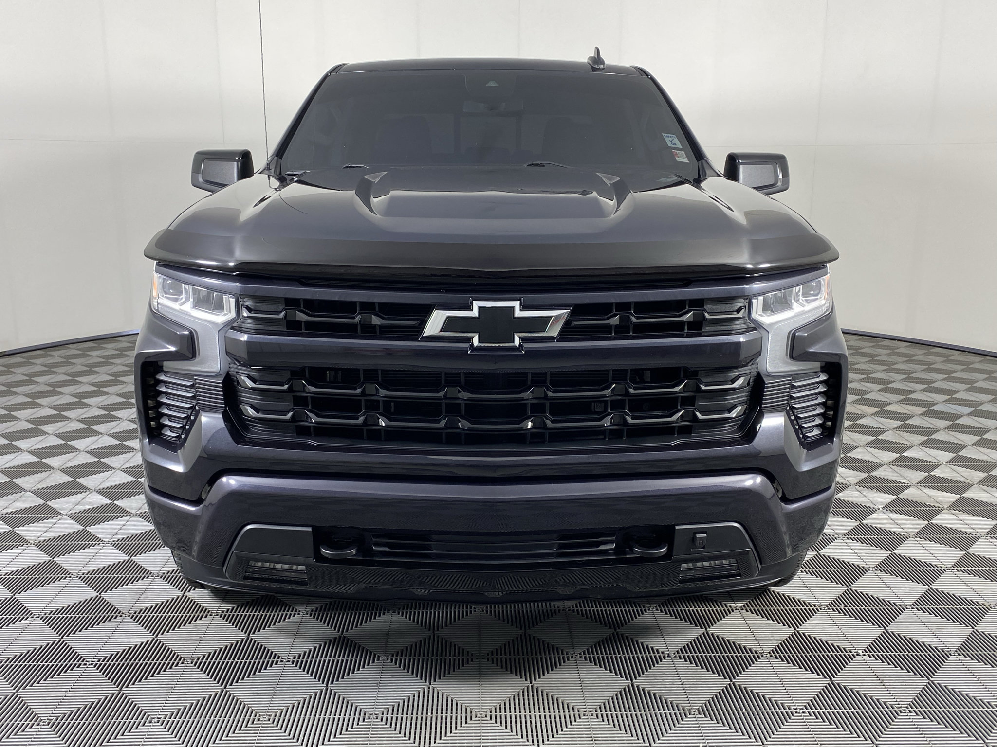 Used 2024 Chevrolet Silverado 1500 RST w/ True North Edition Plus AWD/4WD image 2