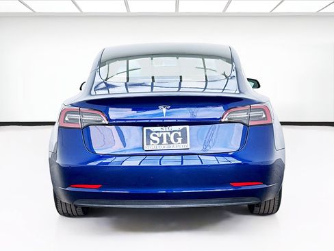 Used 2020 Tesla Model 3 Standard image 5