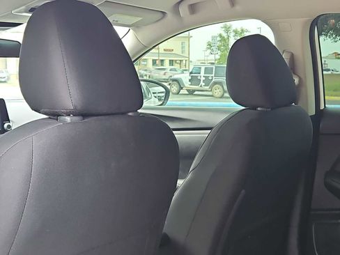Used 2024 Nissan Sentra SR FWD image 16