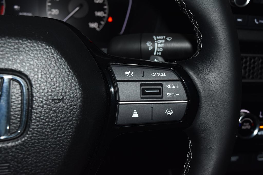 Used 2024 Honda Civic Sport image 10