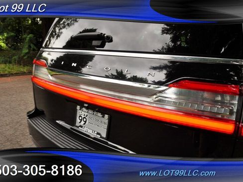 Used 2018 Lincoln Navigator L Reserve w/ Technology Package AWD/4WD image 38