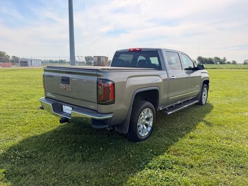 Used 2017 GMC Sierra 1500 SLT w/ SLT Premium Package AWD/4WD image 5