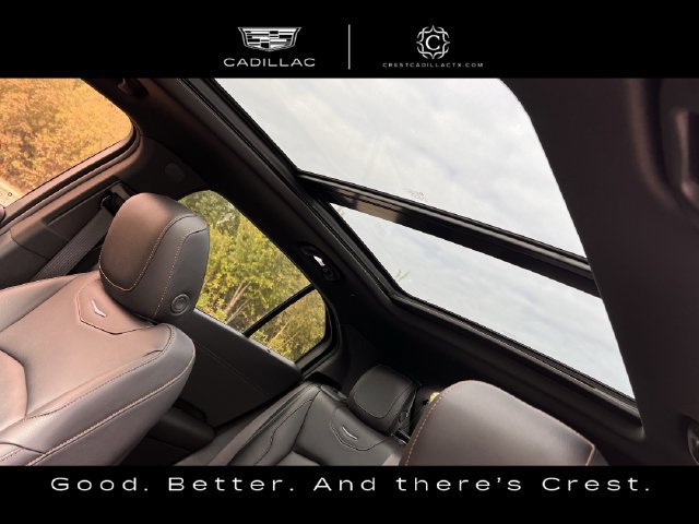 Used 2022 Cadillac XT4 Sport w/ Enhanced Visibility Package FWD image 22