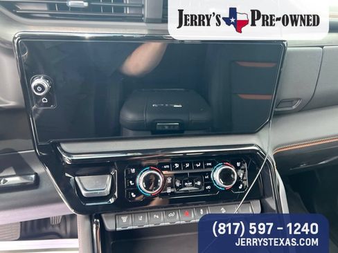 Used 2026 GMC Sierra 2500 AT4 w/ AT4 Premium Plus Package AWD/4WD image 11
