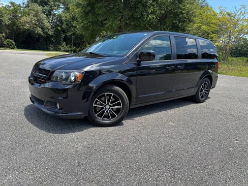 Used 2018 Dodge Grand Caravan GT FWD image 29