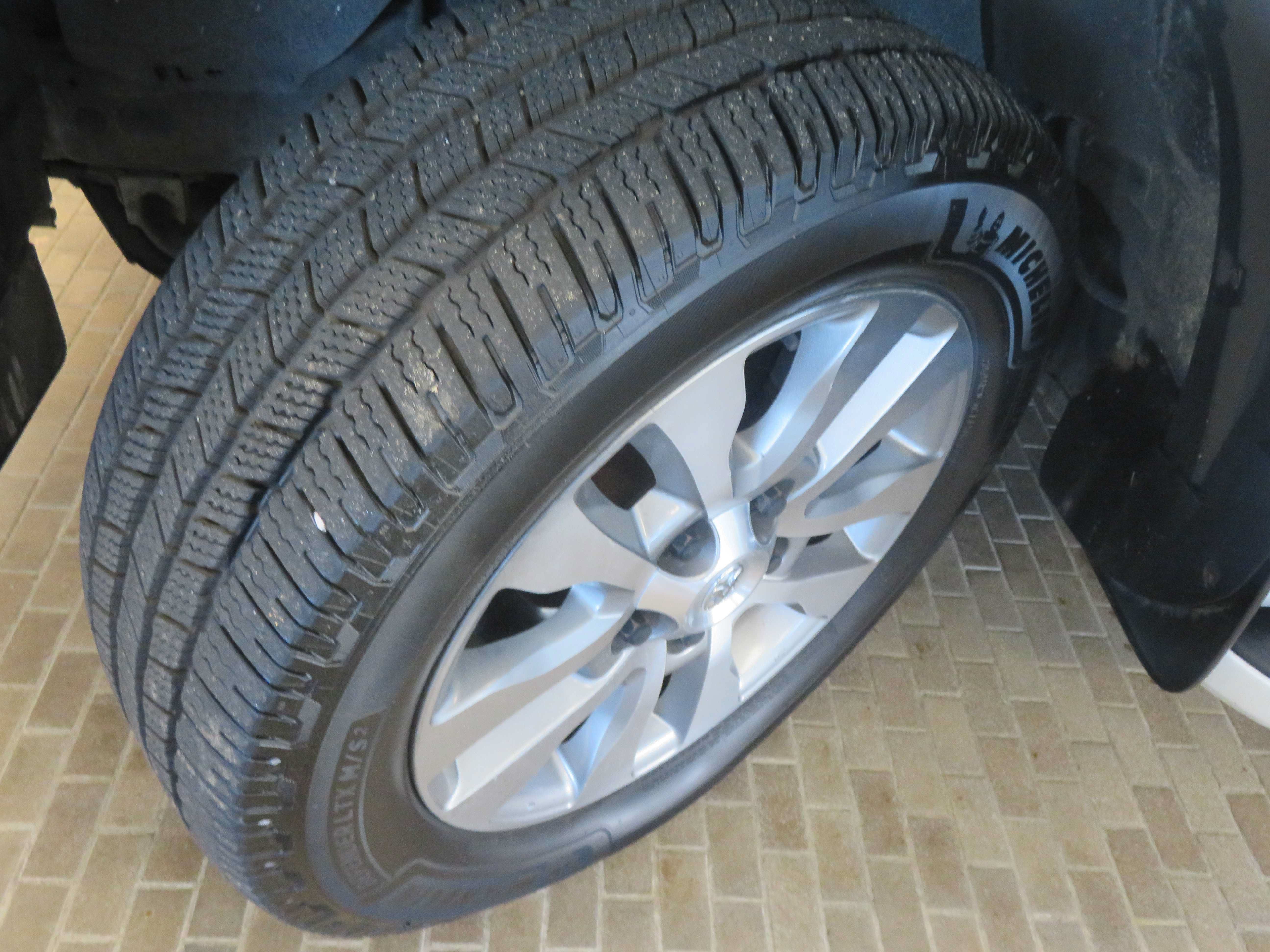 Used 2012 Toyota Sequoia Platinum AWD/4WD image 11
