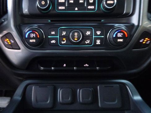 Used 2015 Chevrolet Silverado 2500 LTZ image 16