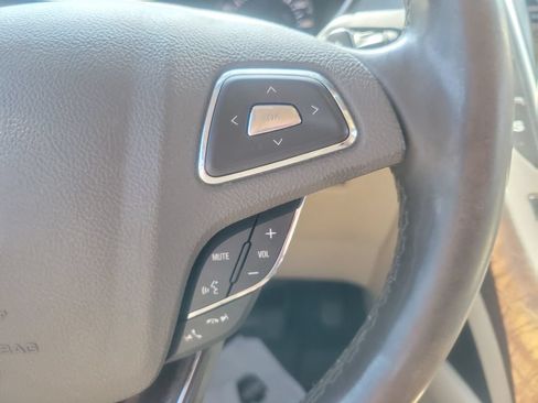 Used 2016 Lincoln MKX Reserve w/ Technology Package FWD image 20