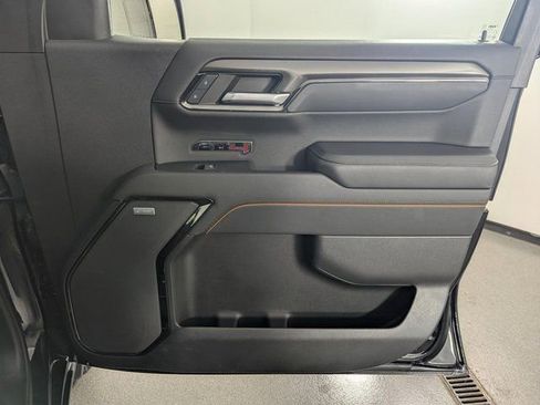 Used 2022 GMC Sierra 1500 AT4 image 27