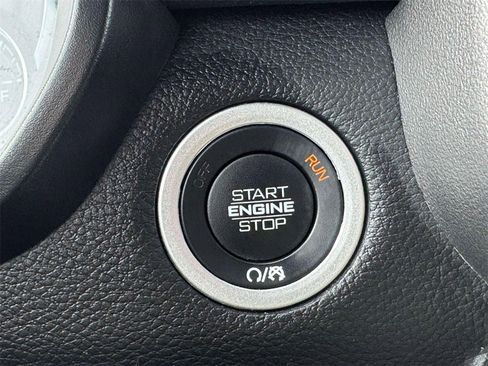 Used 2025 RAM 1500 Laramie image 26