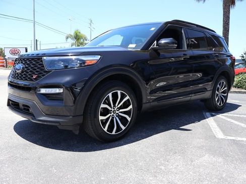 Used 2020 Ford Explorer ST AWD/4WD image 3