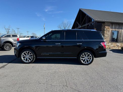 Used 2019 Ford Expedition Platinum image 3