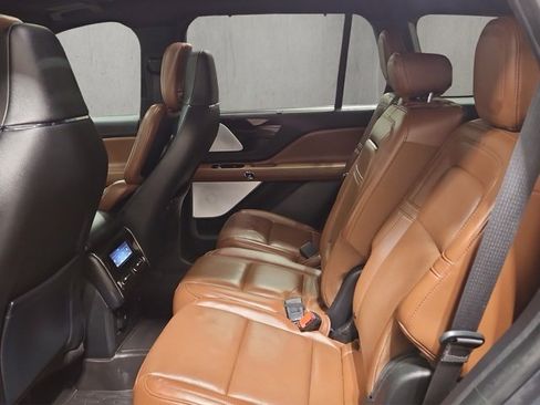 Used 2022 Lincoln Aviator Reserve w/ Equipment Group 201A image 21