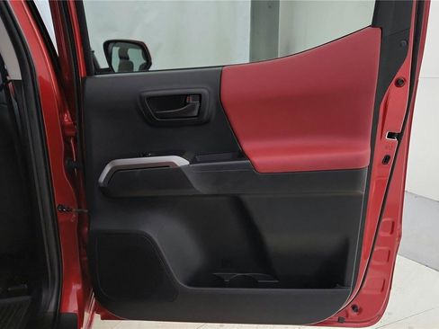 Certified 2023 Toyota Tacoma SR5 image 19