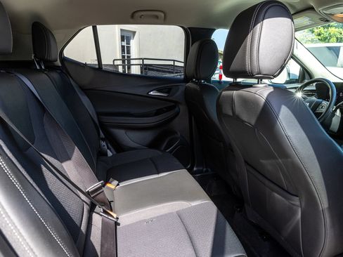Used 2025 Buick Encore GX Preferred FWD image 27