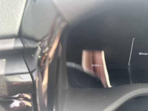 Used 2025 Toyota Camry XSE w/ Premium Plus Package image 10