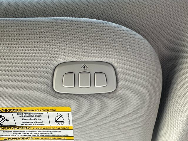 Used 2025 Lincoln Navigator L Reserve AWD/4WD image 28