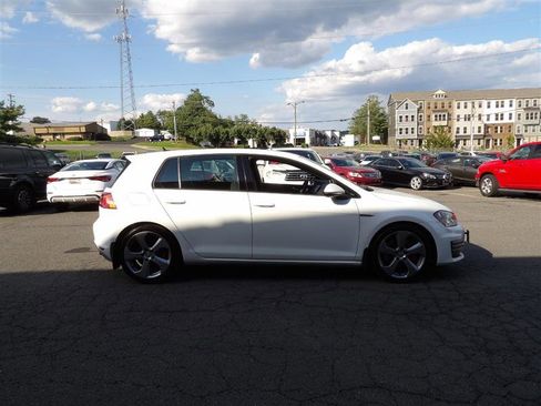 Used 2015 Volkswagen GTI S image 7