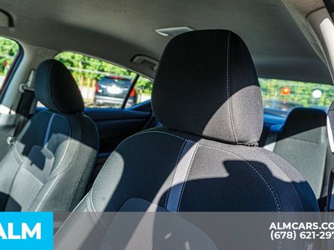 Used 2024 Nissan Sentra SV FWD image 17
