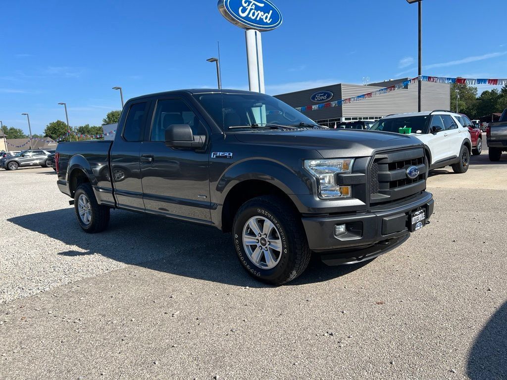 Used 2015 Ford F150 XL w/ Equipment Group 101A Mid AWD/4WD image 1