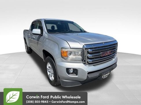 Used 2015 GMC Canyon SLE AWD/4WD image 3
