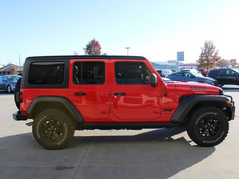 Certified 2022 Jeep Wrangler Unlimited Sport image 6