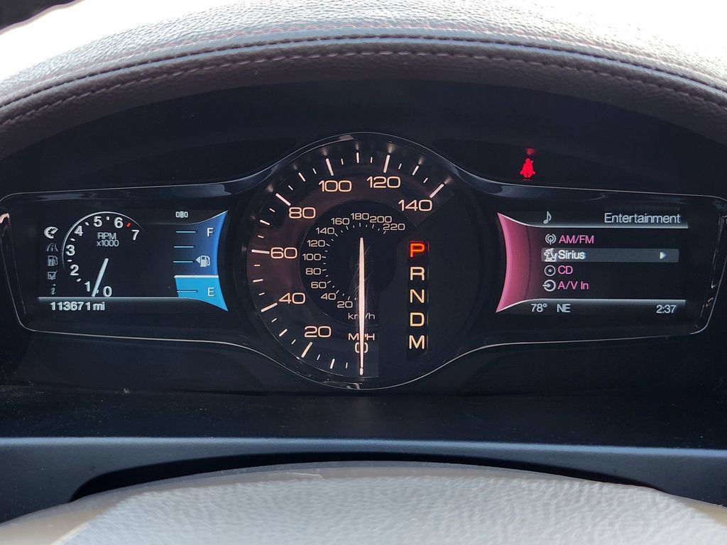 Used 2011 Lincoln MKX 2WD w/ 101A Rapid Spec Order Code image 7