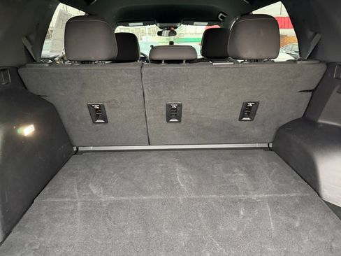 Used 2025 Chevrolet Equinox LT image 30