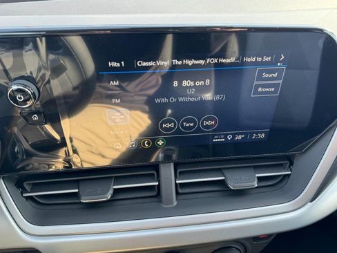 New 2026 Chevrolet Trax LS w/ LS Convenience Package image 38