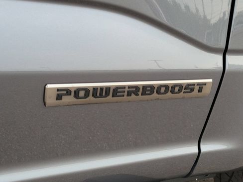 Used 2025 Ford F150 XLT w/ Equipment Group 303A High AWD/4WD image 7