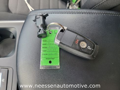 Used 2024 Ford Edge SE AWD/4WD image 28
