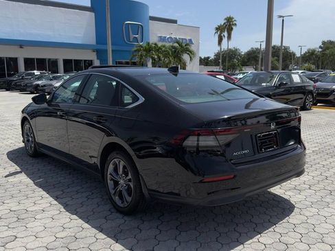 Used 2024 Honda Accord EX image 10