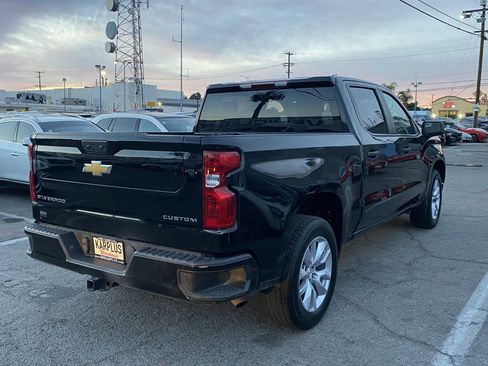 Used 2022 Chevrolet Silverado 1500 Custom image 8