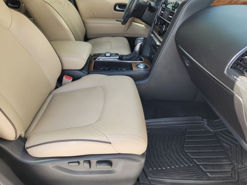 Used 2022 Nissan Armada SL RWD image 18