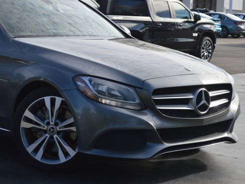 Used 2018 Mercedes-Benz C 300 C 300 image 2