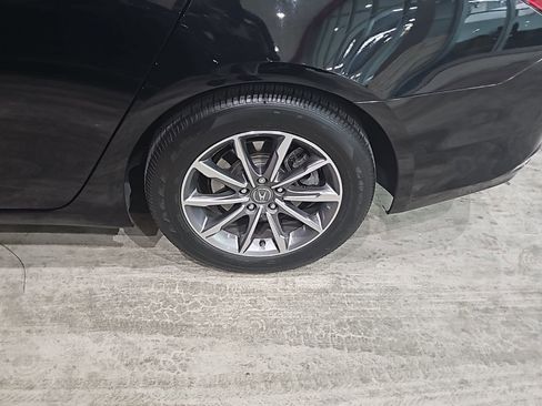 Used 2020 Acura TLX image 7
