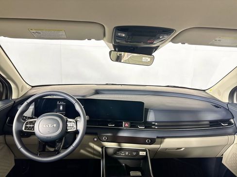 New 2026 Kia Carnival EX image 12