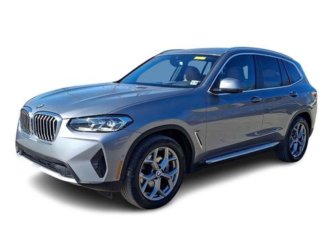 Used 2024 BMW X3 xDrive30i w/ Premium Package image 3