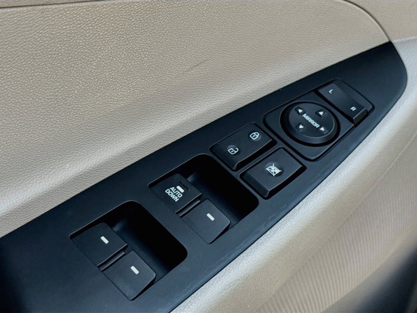 Used 2018 Hyundai Tucson SE FWD image 10