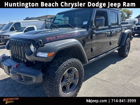 Used 2023 Jeep Gladiator Rubicon w/ Cold Weather Group AWD/4WD image 1