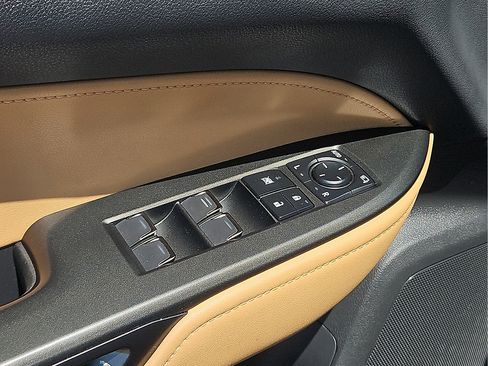 Used 2025 Lexus NX 250 FWD w/ Accessory Package (2T) image 12