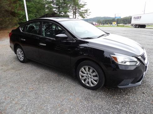 Used 2017 Nissan Sentra SV FWD image 7