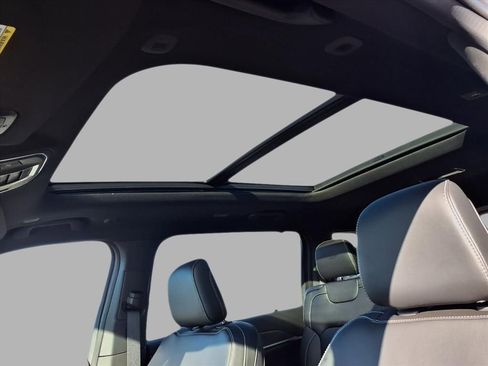 New 2025 Jeep Grand Cherokee L Limited AWD/4WD image 22