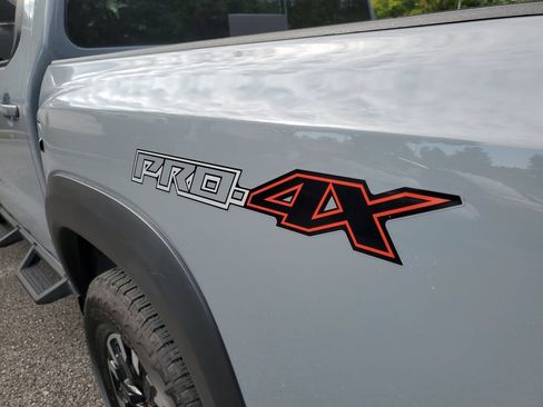 Certified 2024 Nissan Frontier PRO-4X w/ Off-Road Protection Package AWD/4WD image 8