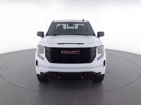 Used 2025 GMC Sierra 1500 Elevation w/ Preferred Package image 5