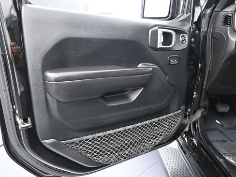 Used 2020 Jeep Wrangler Unlimited Sport S image 15