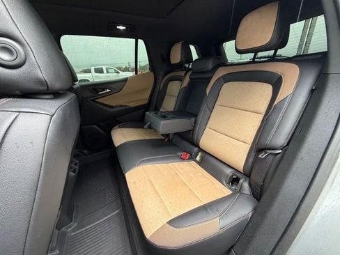 Used 2026 Chevrolet Equinox ACTIV w/ Convenience Package III FWD image 13